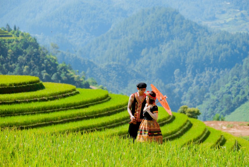 Kham pha ruong bac thang Mu Cang Chai dep me hon