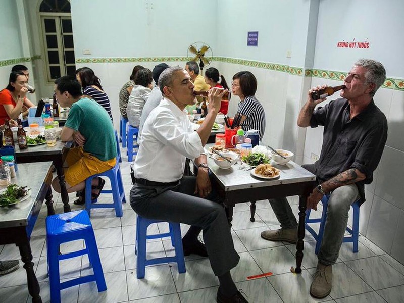 4 mon an noi tieng Ha Noi tung duoc gioi thieu tren tem thu-Hinh-3