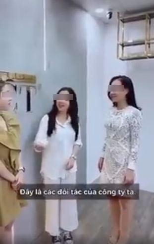Dong thai cua nu chinh trong clip “ky thi” Da Nang gay buc xuc-Hinh-3