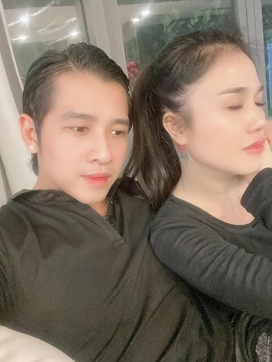 Chi gai Ngoc Trinh bi soi nhan sac khien dan mang thich thu-Hinh-8