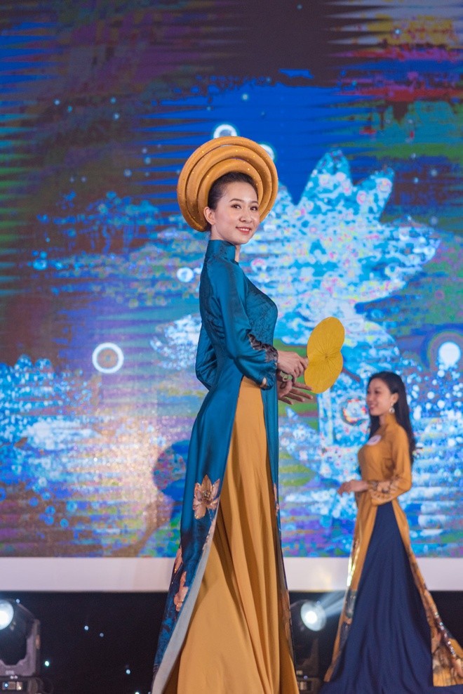 Thi sinh Hoa hau Viet Nam 2020 khoe ve dep chuan con gai Hue-Hinh-5