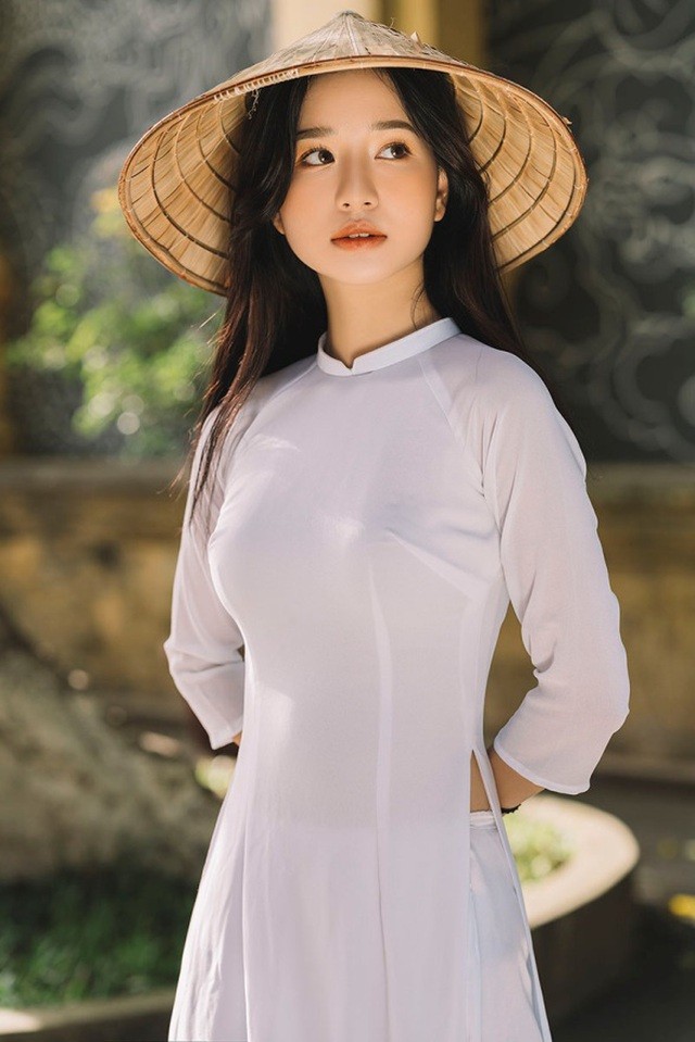 Khoe nu cuoi nhu vang duong, nu sinh DH FPT khien nguoi thon thuc-Hinh-3