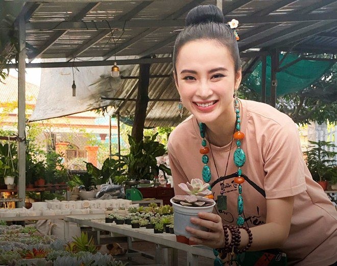 Sau man o an, hot girl “Kinh Van Hoa” khoe nhan sac len huong-Hinh-14