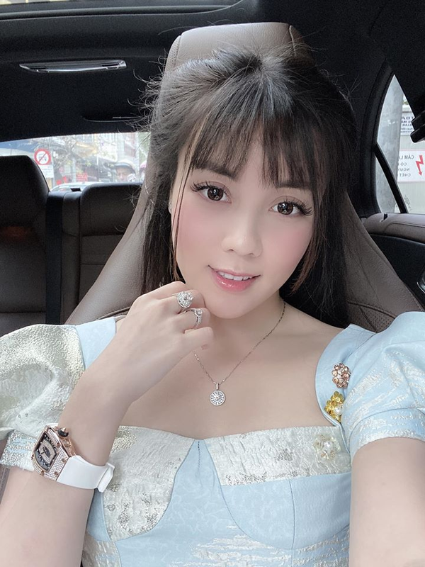 Lo danh tinh hot girl duoc nguoi Viet tim kiem nhieu nhat nam 2020-Hinh-3