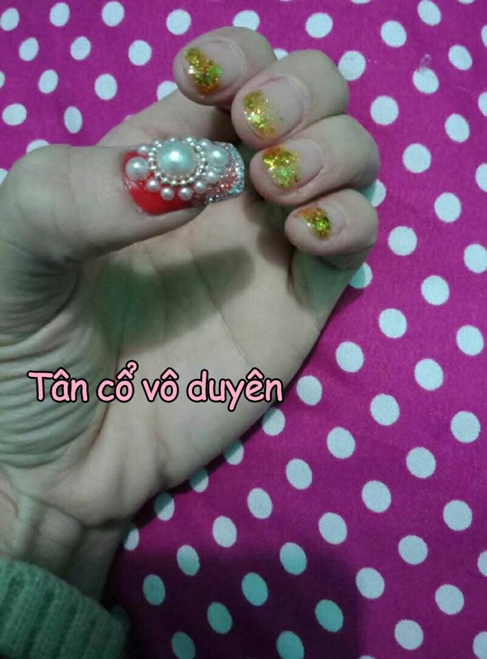 Tron viec nha, hoi chi em lam bo nail “suong suong” nhin ma hoang-Hinh-3