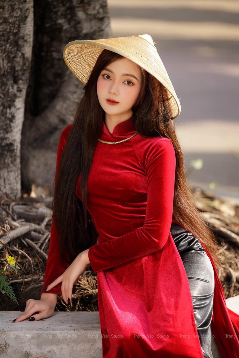 “Hot girl anh the” khoe dien ao dai do dep ngat ngay-Hinh-4