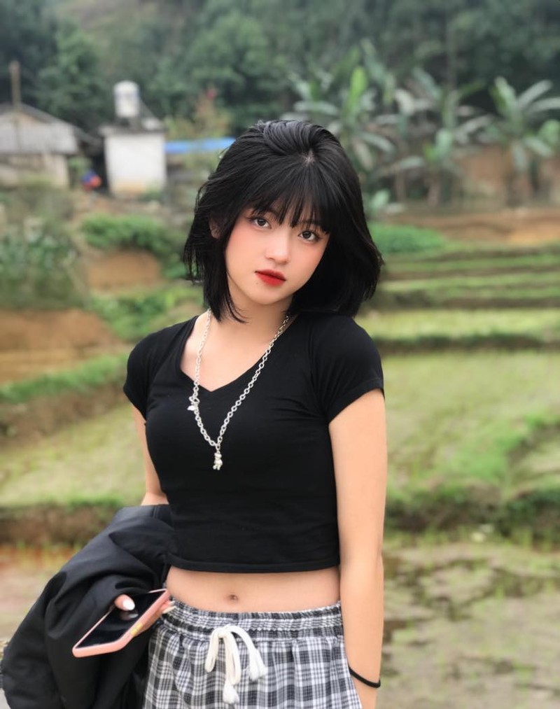 Hot girl dan toc Giay noi tieng 1 nam truoc gio ra sao?-Hinh-10