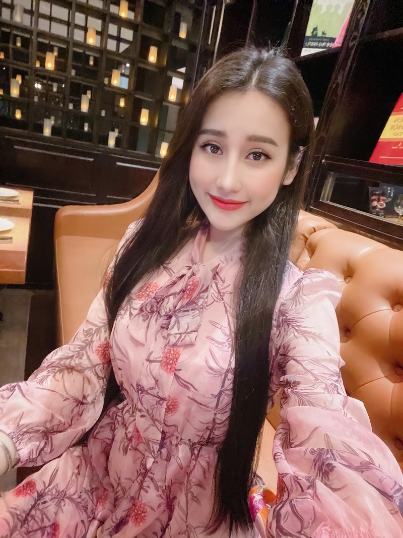 “Hot girl quan nhan” lo sac voc khi tham gia Nong cung Euro-Hinh-2