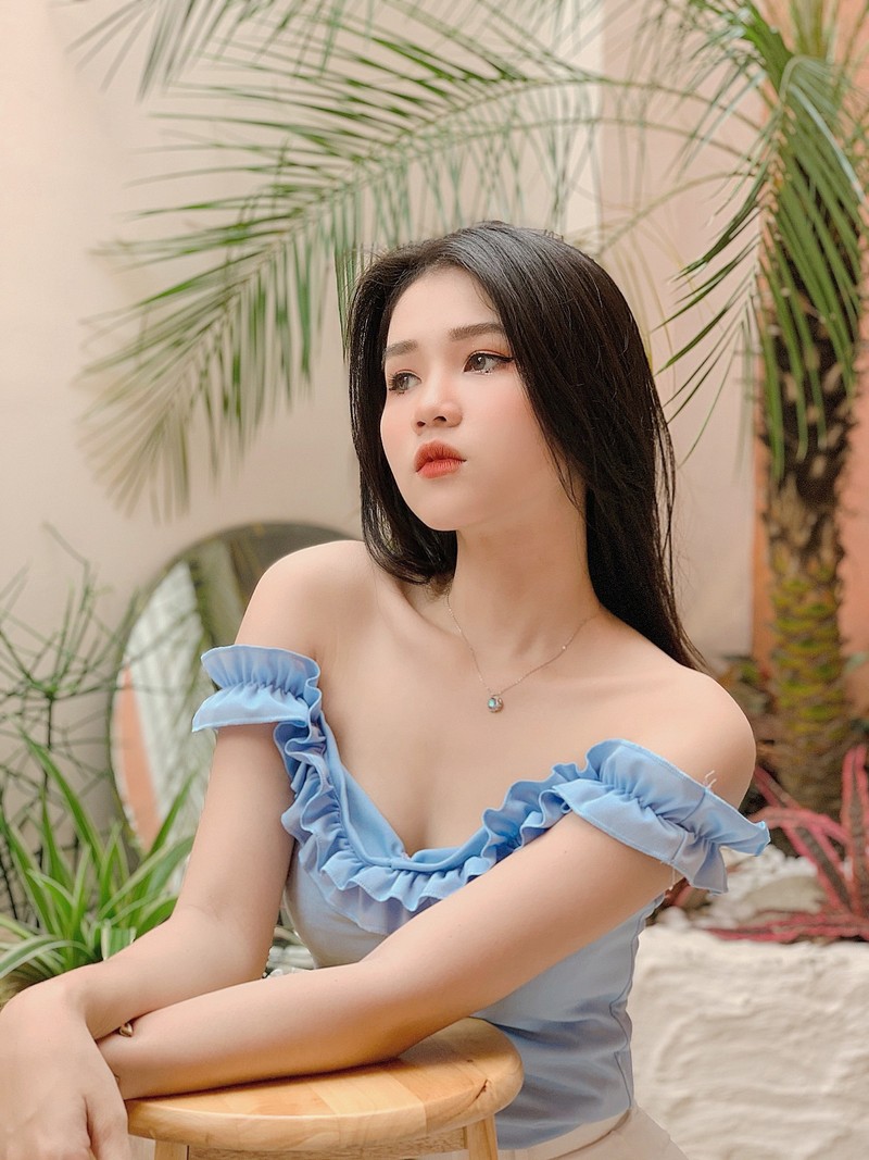 Co vu doi tuyen Viet Nam, hot girl tung “noi nhu con” gio ra sao?-Hinh-11