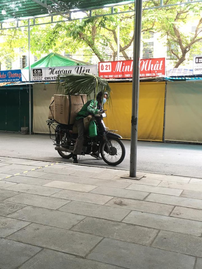 Chong nong “chang giong ai”, hai nguoi dan ong khien netizen tranh cai-Hinh-12