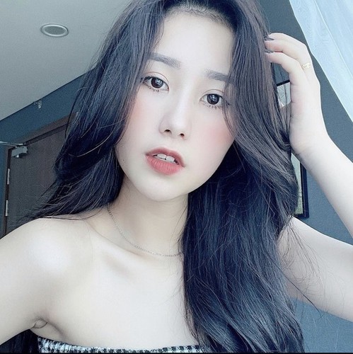 “Hot girl nhun nhay” Tieu Hy ra clip moi, netizen phan ung trai chieu-Hinh-11