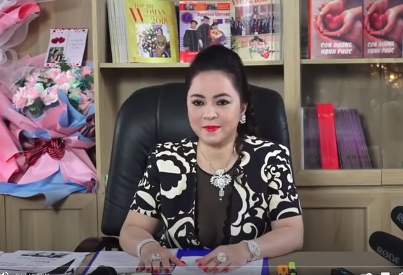 “Cau IT” Nham Hoang Khang dua cot sao ke, netizen tuc gian ngut troi