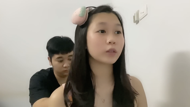 Bau bi vuot mat, hot teen Chi Be cham tam su voi netizen-Hinh-4