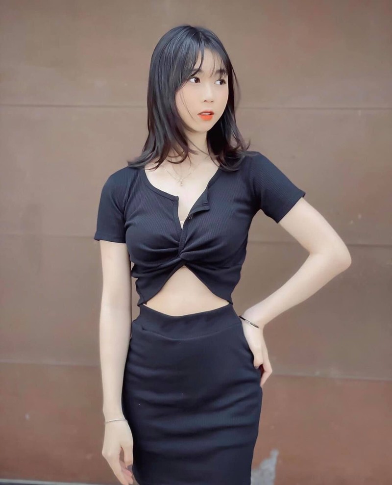 Bau bi vuot mat, hot teen Chi Be cham tam su voi netizen-Hinh-9