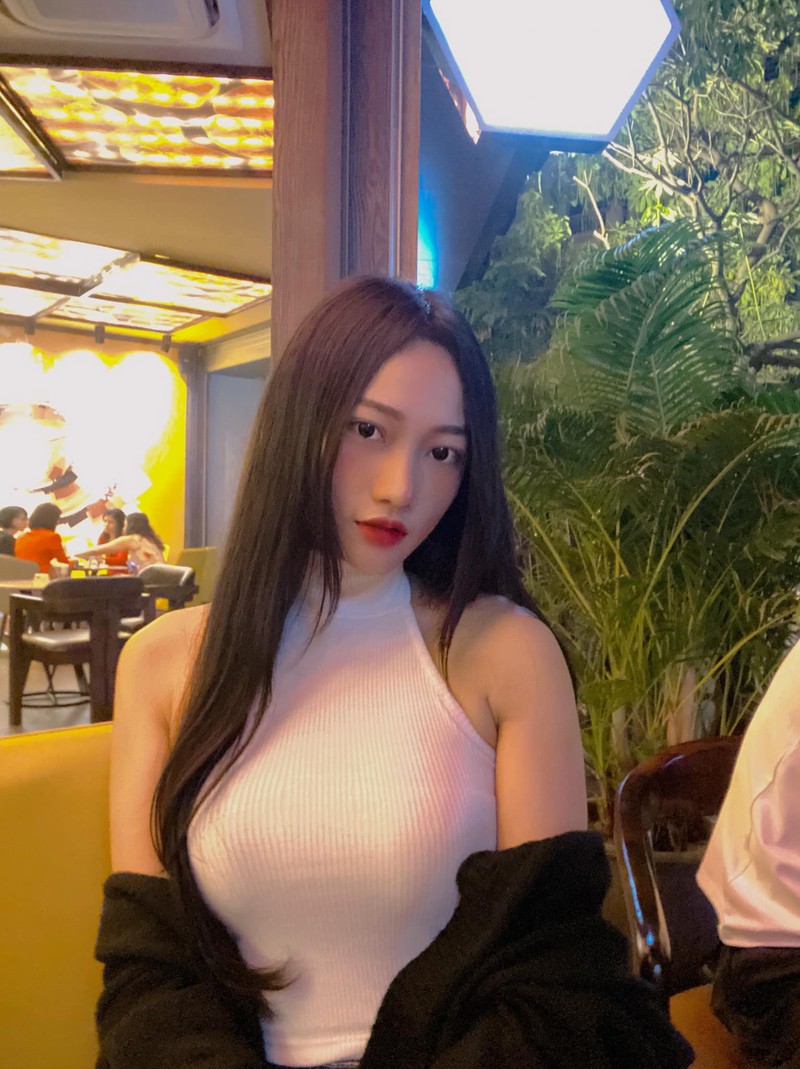 Hot girl Quang Ninh lam ai cung xuyt xoa khi khoe body-Hinh-5