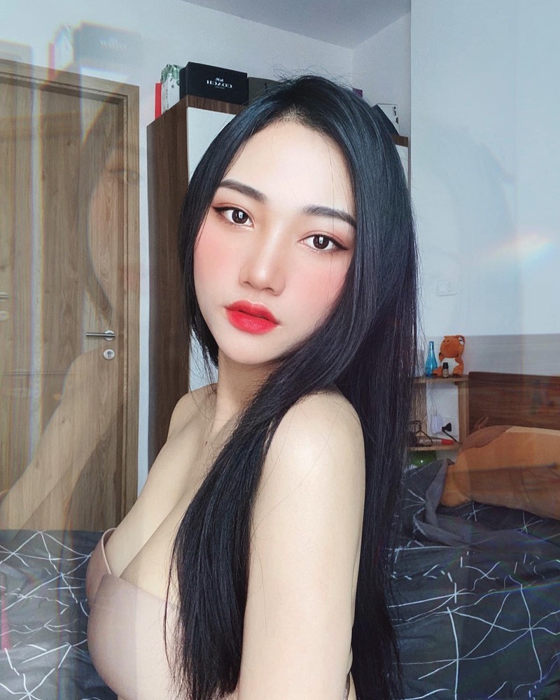 Hot girl Quang Ninh lam ai cung xuyt xoa khi khoe body-Hinh-8