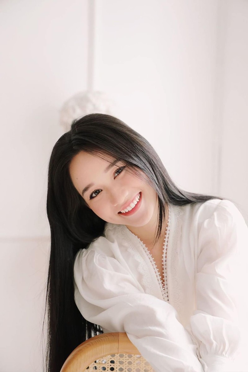 Dan hot girl Viet sinh nam 1998 xinh dep “don tim” netizen-Hinh-4