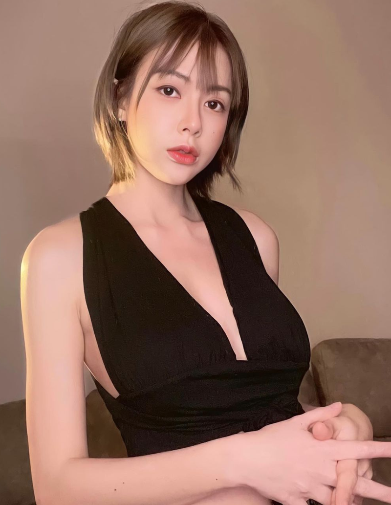 Tu streamer thanh nguoi mau noi y, hot girl Thai Lan lo danh tinh-Hinh-11