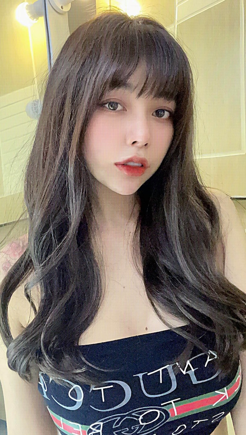 Hot girl TikTok tuoi Dan “dai mat” coi mang khi khoe dang goi cam-Hinh-8