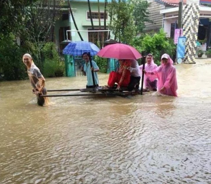 1001 canh ruoc dau sieu hai huoc trong dam cuoi mua mua lut