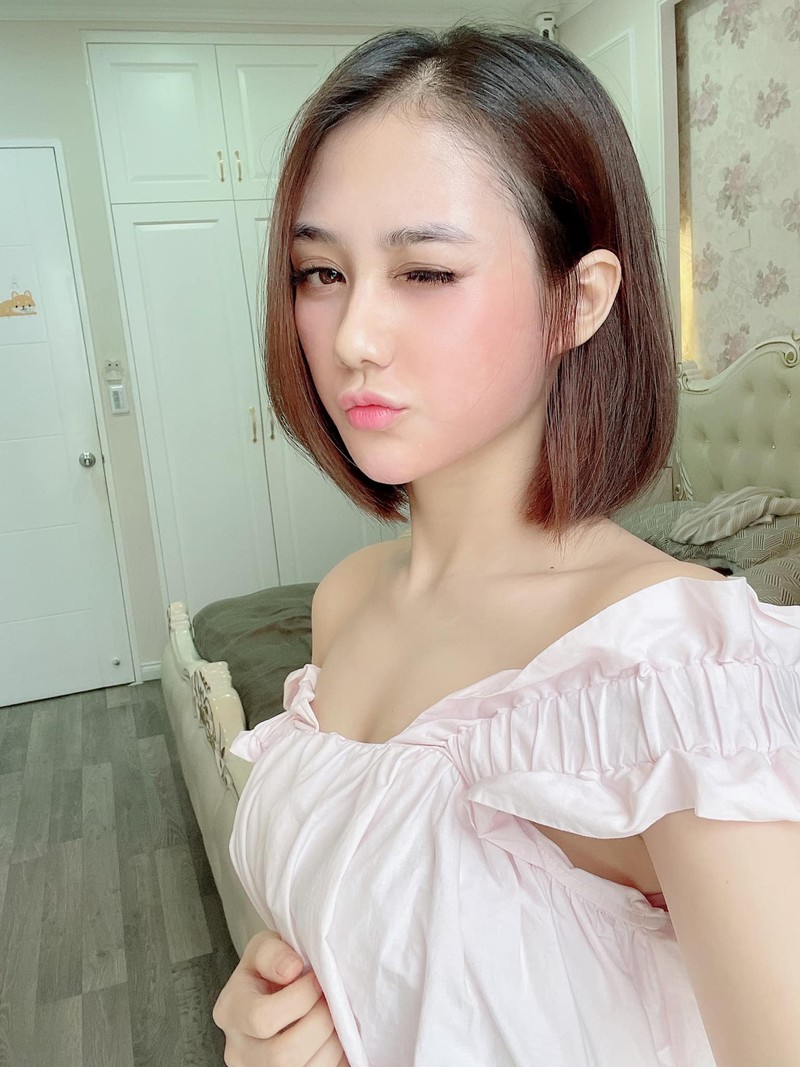 Hot girl 1m53 duoc bao Trung ca ngoi 3 nam truoc gio ra sao?-Hinh-8