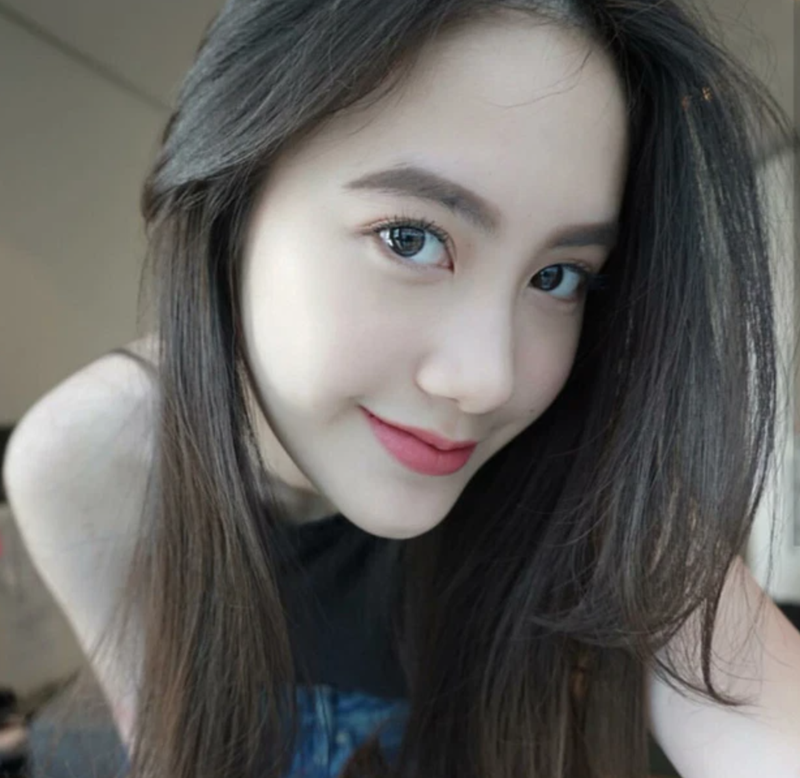 Hot girl nguoi Lao goc Viet tung pha dao MXH gio ra sao?-Hinh-5