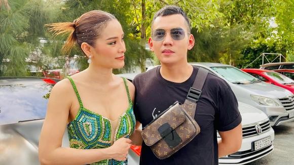 Quan he cua Ly Binh voi gia dinh cua con rieng Phuong Trinh Jolie-Hinh-2