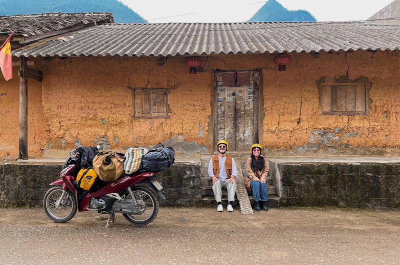 Ha Giang mua lua chin, xach balo len va check in 