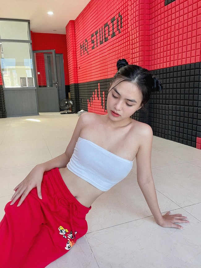 So huu vong eo 56cm, hot girl Sai thanh cham thi Hoa hau-Hinh-12