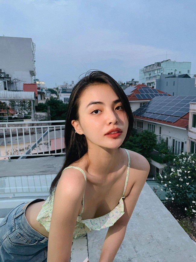 So huu vong eo 56cm, hot girl Sai thanh cham thi Hoa hau-Hinh-7