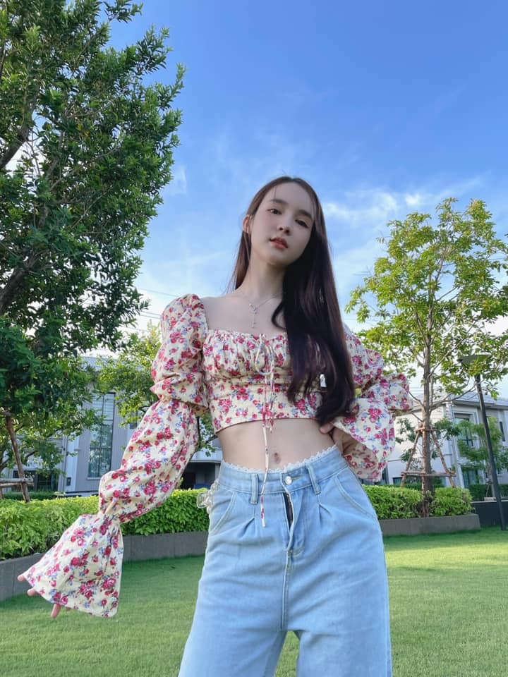 Hot girl chuyen gioi nguoi Thai khien netizen “dung ngoi khong yen“-Hinh-8