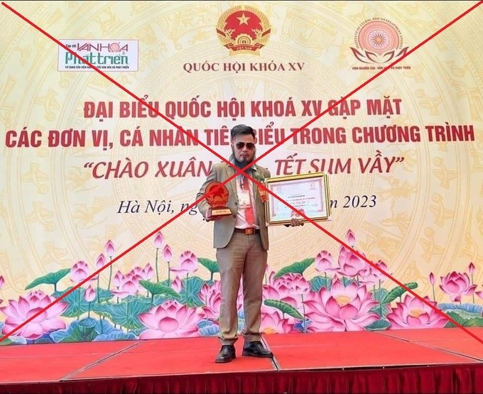 Bac thong tin dau bep “Hung BaBa” duoc Nha nuoc vinh danh-Hinh-2
