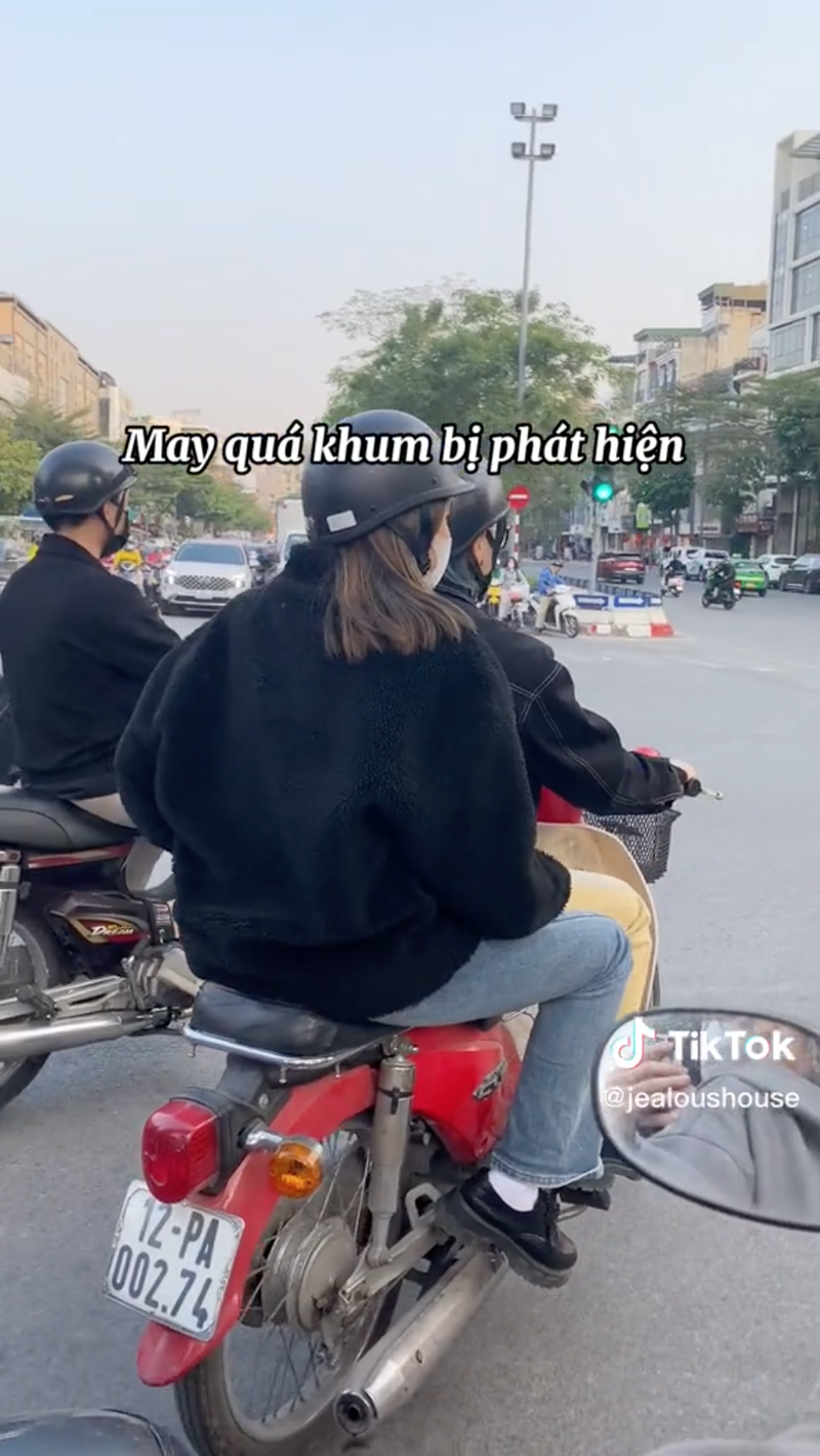 Trao luu “Di theo nguoi la” tren TikTok cham ngoi loat tranh cai-Hinh-6