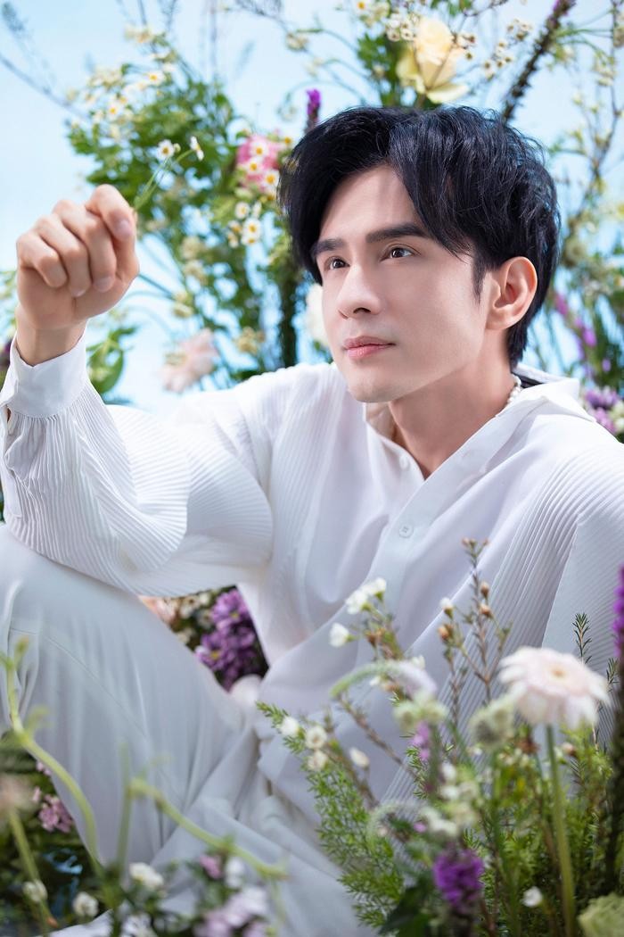 Dan Truong phan ung sao khi duoc khen la 'cham chi nhat showbiz'?-Hinh-2