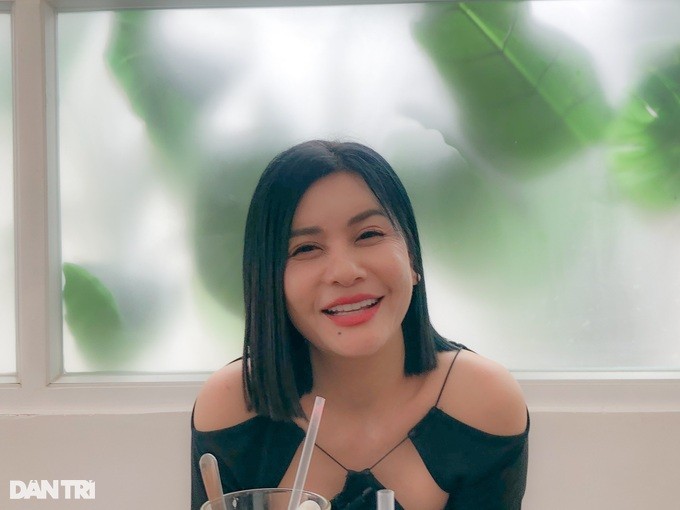 Cat Phuong: “Toi va ban trai moi chua tung gap, nhin qua dien thoai“