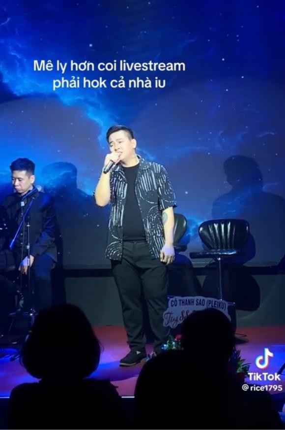 Hau tang can, Hoai Lam lai gay lo lang voi than hinh 'phat tuong'-Hinh-5