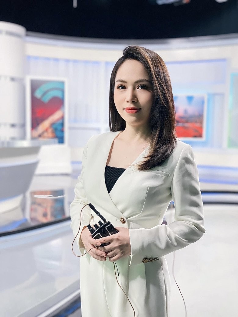 BTV VTV len tieng ve tieu pham bong gio ve Hoa hau Y Nhi-Hinh-7