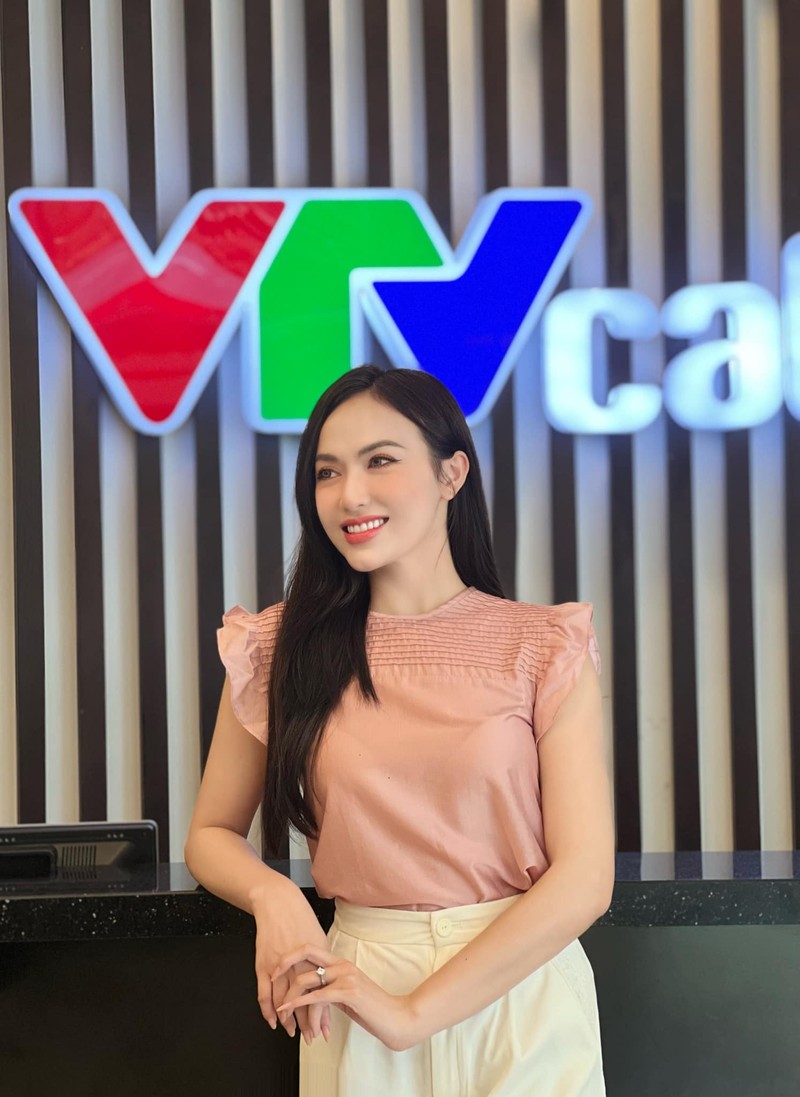 Nu MC VTVcab “van nguoi ai mo” nho nhan sac ngot nhu “nang tho“-Hinh-2