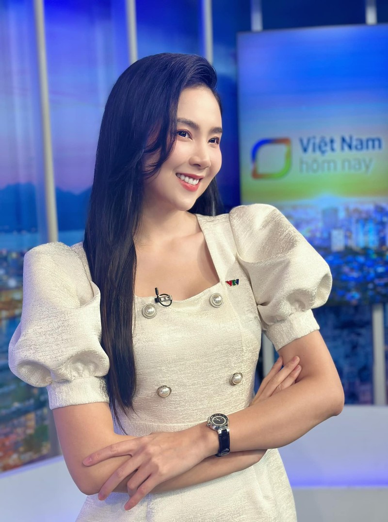 MC Mai Ngoc tiet lo dieu xot xa sau khoanh khac dep tren song-Hinh-6