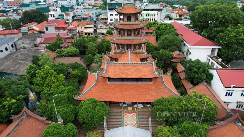 Kham pha ngoi chua gom su o Bat Trang-Hinh-2