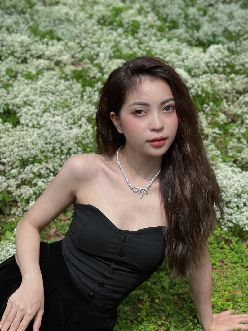 Ban gai cu Quang Hai vuong nghi van chia tay ong xa dai gia-Hinh-7