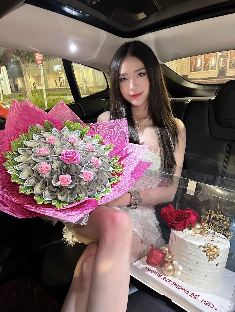 Hot girl Sai thanh mang ten la noi tieng mot thoi gio ra sao?-Hinh-5