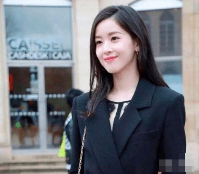 “Hot girl tra sua” khien netizen tiec nuoi voi nhan sac hien tai-Hinh-6