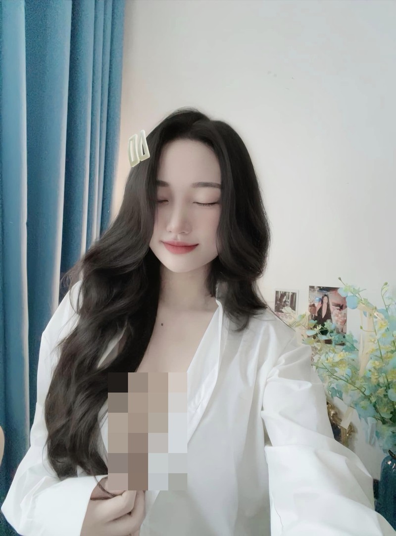 Sau “lot xac”, hot girl Quang Ninh cham khoe than hinh nong bong-Hinh-8