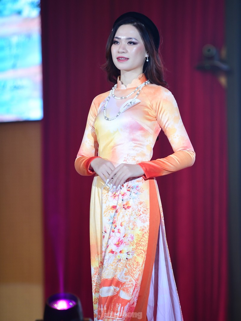 Nu sinh DH Mo Ha Noi tro thanh Hoa khoi SVVN khu vuc mien Bac-Hinh-11