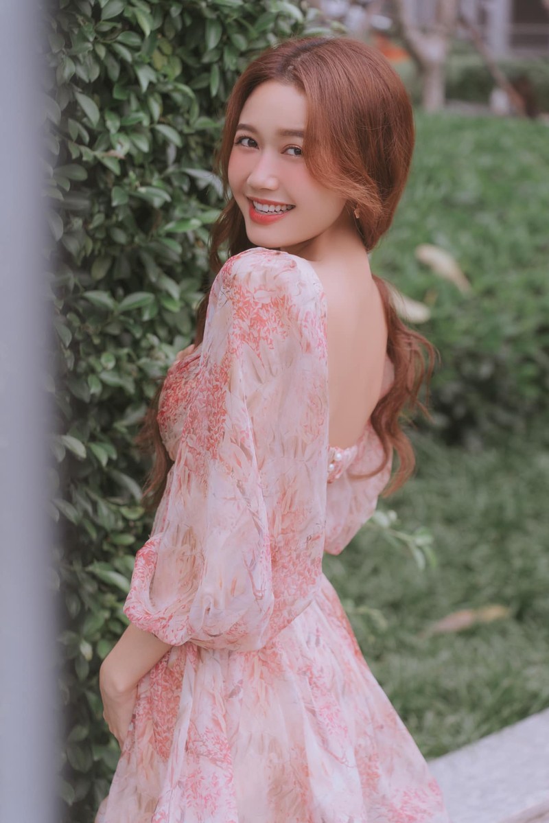 Nu cuoi toa nang don tim fan cua gai xinh goc Quang Binh-Hinh-4