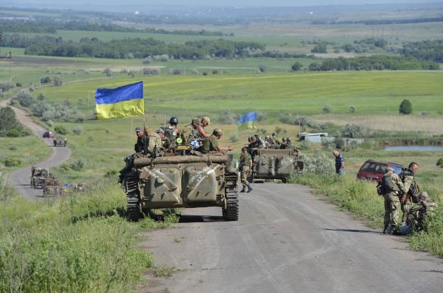 6 binh si Ukraine thiet mang trong 24 gio qua