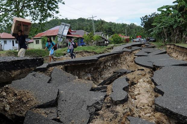 Dong dat manh 6,1 do Richter ngoai khoi Philippines