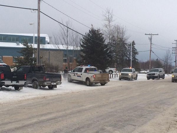 Canada: Xa sung o truong La Loche, 7 nguoi thuong vong