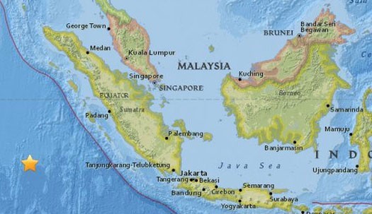 Dong dat 7,8 do Richter rung chuyen Indonesia